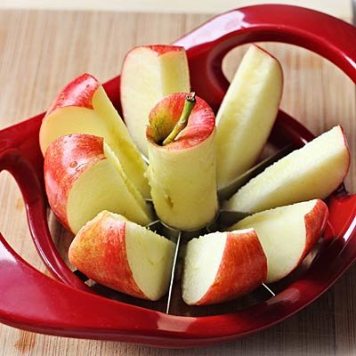 eat-apple-snack