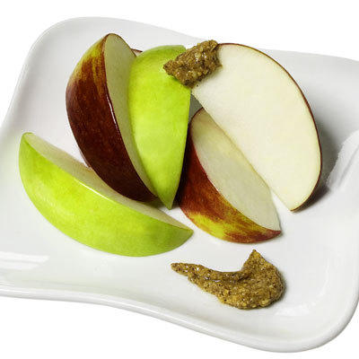 apple-slices-almond-butter