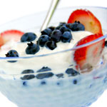 frozen yogurt with berries