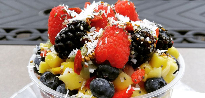 smartmag-featured-image-weight-loss-recipes-peanutty-fruit-salad