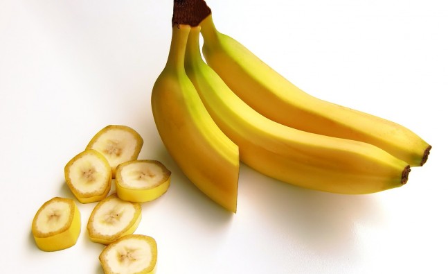 bananas-652497_1280