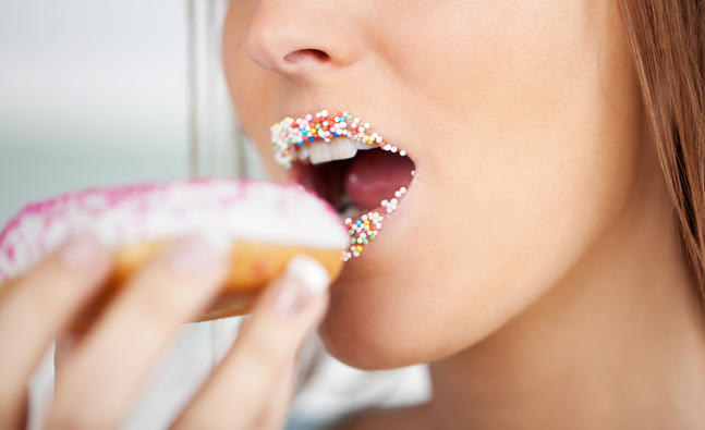 healthy-ways-to-indulge-in-sweet-treats_detail.jpg