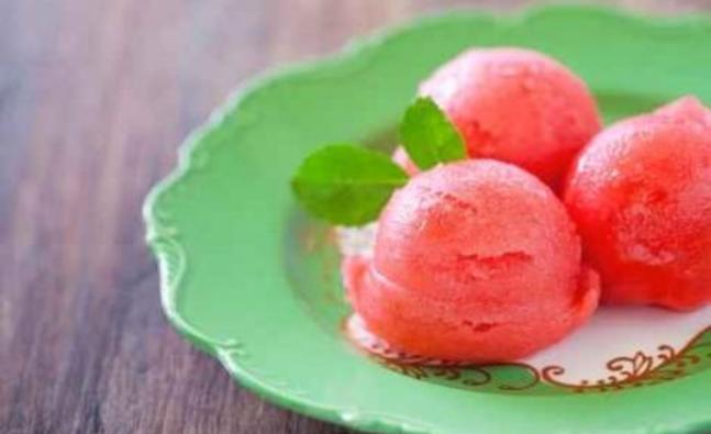 watermelon_icecream_431166957_detail.jpg