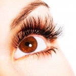 dark eyes have risks of cataract
