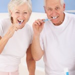 Gum disease symptoms that increase risk of heart disease