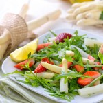 Hip fracture risk in women reduced with Mediterranean diet