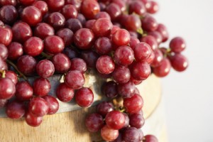 Nutrition and health benefits of red grapes