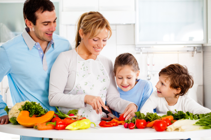 family_eating_healthy.jpg