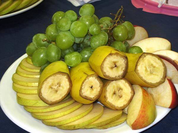 fruits and vegetables in season