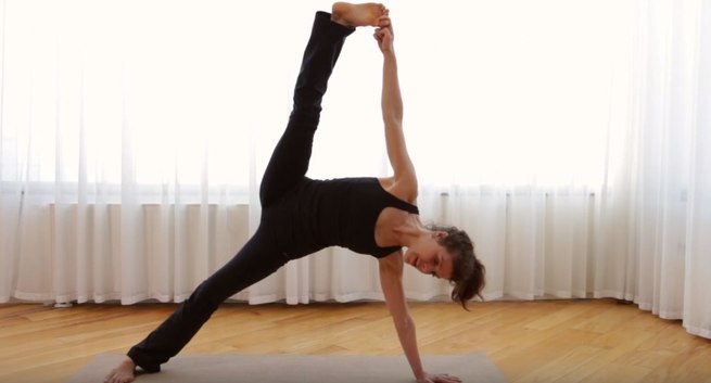 Side plank with big toe grab