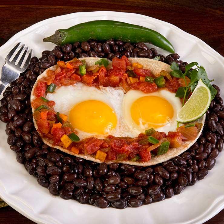 eggs and blackbeans