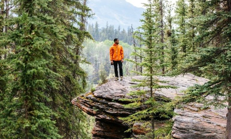 The Air You Breathe Could Be Causing Weight Gain, According To Science Hero Image