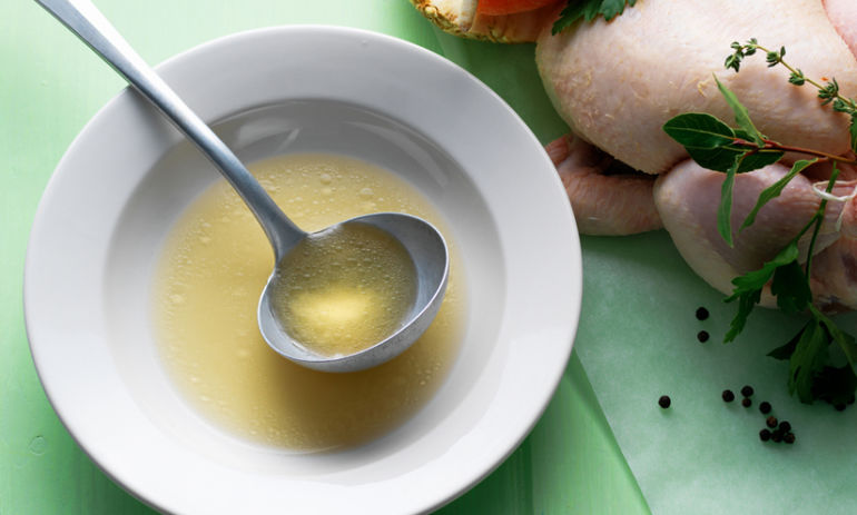 6 Anti-Aging, Weight Loss Reasons To Add Bone Broth To Your Diet Hero Image